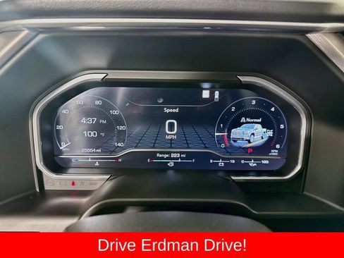 Used 2022 GMC Sierra 1500 Denali AWD/4WD image 16