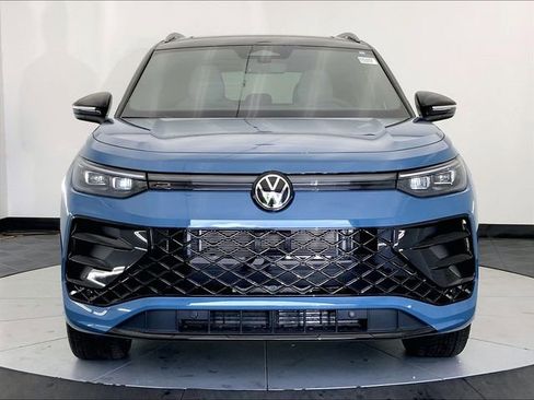 New 2026 Volkswagen Tiguan SE R-Line AWD/4WD image 5