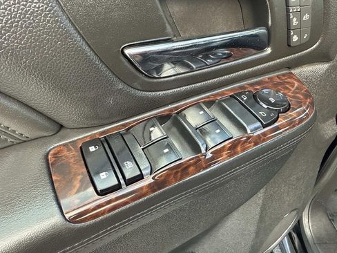 Used 2014 GMC Sierra 3500 Denali image 22