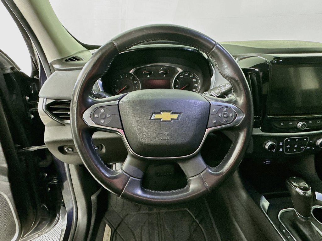 Used 2020 Chevrolet Traverse LT w/ LT Premium Package AWD/4WD image 18