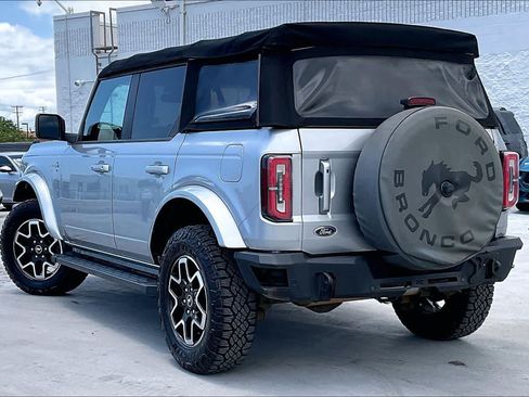 Used 2022 Ford Bronco Outer Banks AWD/4WD image 4