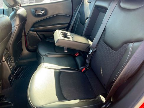 Used 2021 Jeep Compass Latitude w/ Convenience Group image 24