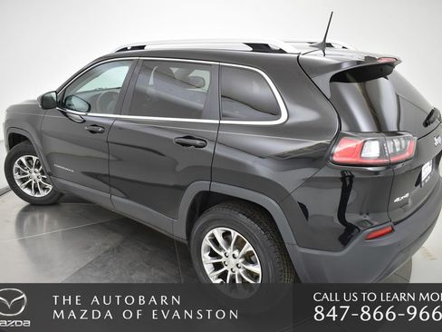 Used 2019 Jeep Cherokee Latitude Plus w/ Cold Weather Group image 8