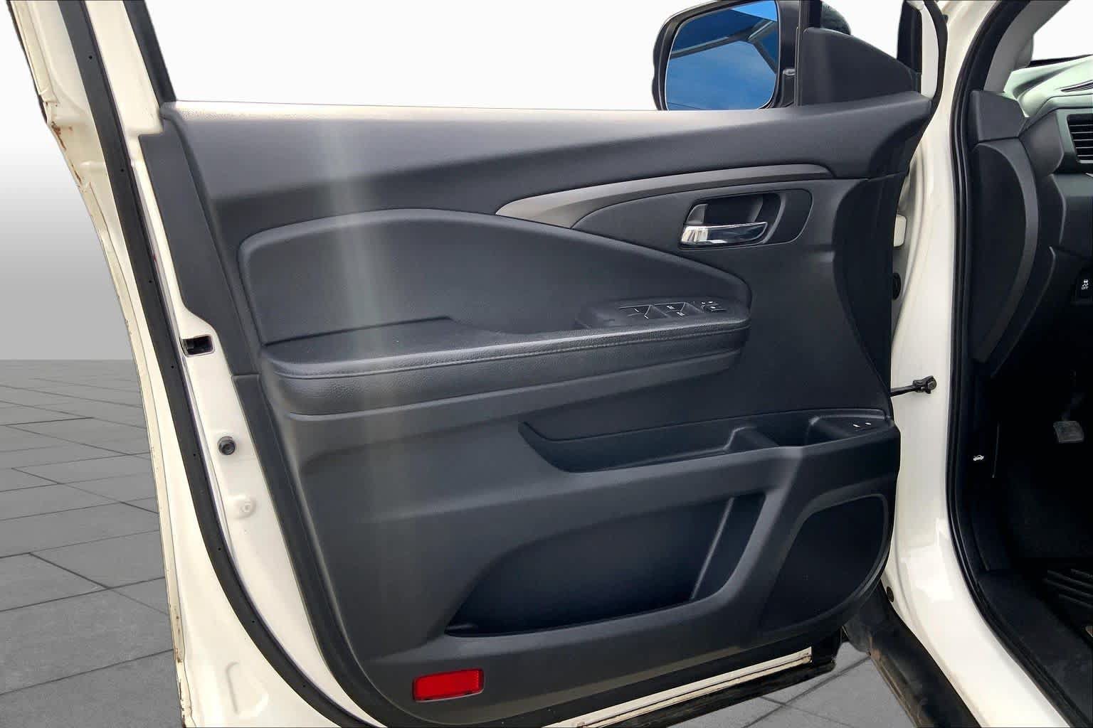 Used 2017 Honda Pilot EX-L image 21