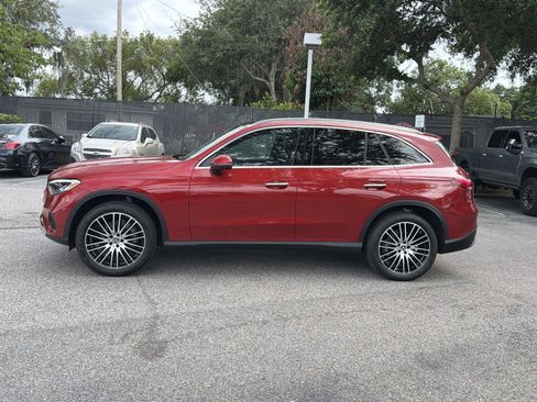 Certified 2023 Mercedes-Benz GLC 300 image 6