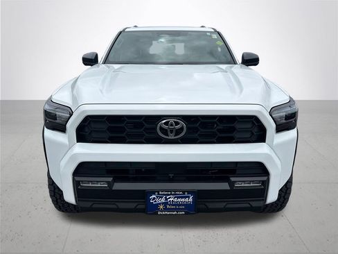 Used 2026 Toyota 4Runner TRD Off-Road Premium AWD/4WD image 3