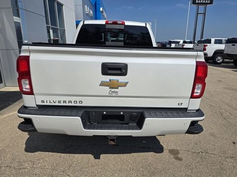 Used 2018 Chevrolet Silverado 1500 LTZ Z71 w/ LTZ Plus Package image 6
