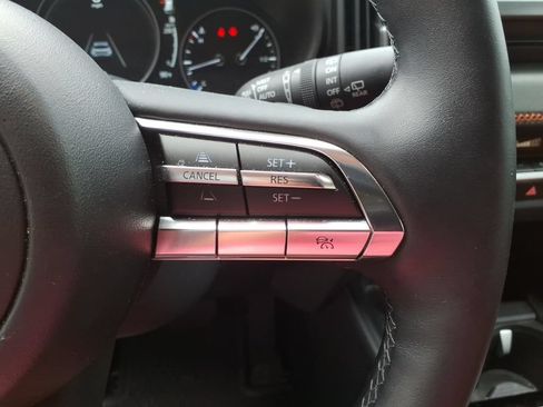 Certified 2025 MAZDA CX-50 Meridian Edition w/ Apex Package AWD/4WD image 19