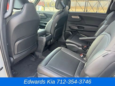 New 2027 Kia Telluride S image 15