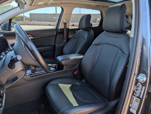 Used 2023 Kia Sportage SX FWD image 23