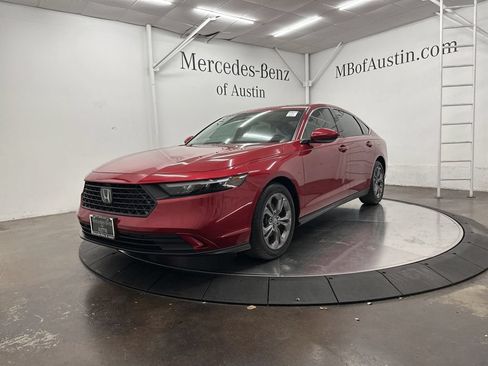 Used 2024 Honda Accord EX image 3