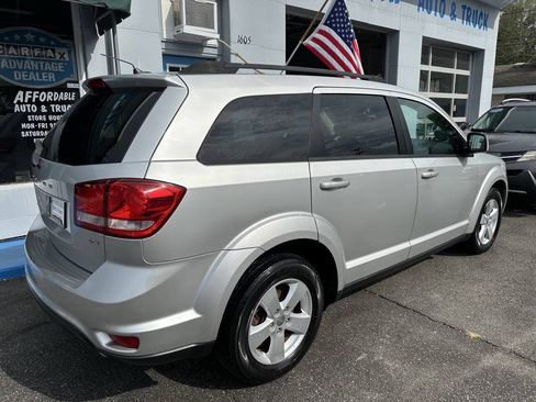 Used 2012 Dodge Journey SXT AWD/4WD image 8
