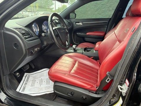 Used 2013 Chrysler 300 S AWD/4WD image 13
