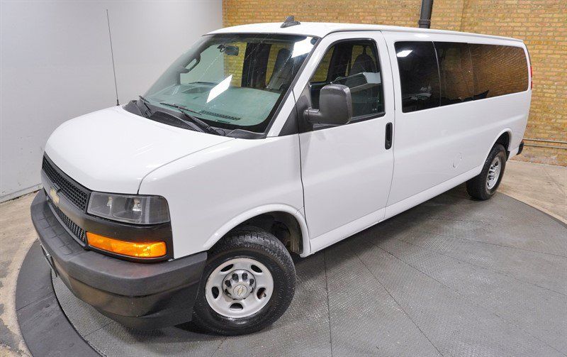 Used 2020 Chevrolet Express 3500 LS RWD image 2