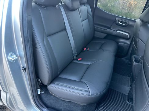 Used 2023 Toyota Tacoma TRD Sport Double Cab 5' Bed V6 image 19