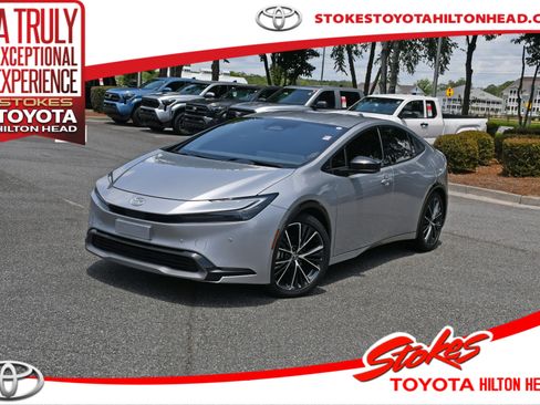 Certified 2024 Toyota Prius XLE FWD image 1