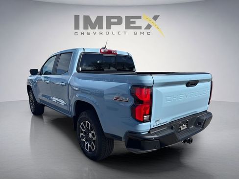 Used 2026 Chevrolet Colorado Z71 w/ Technology Package AWD/4WD image 3