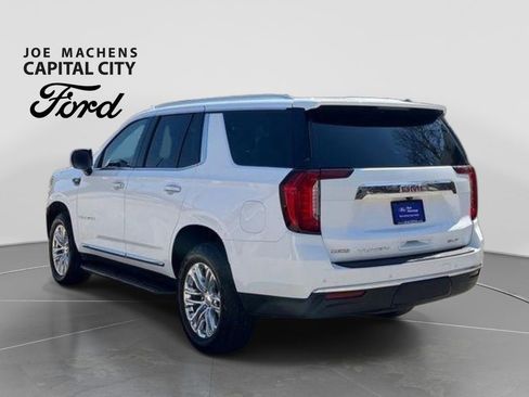 Used 2023 GMC Yukon SLT AWD/4WD image 7