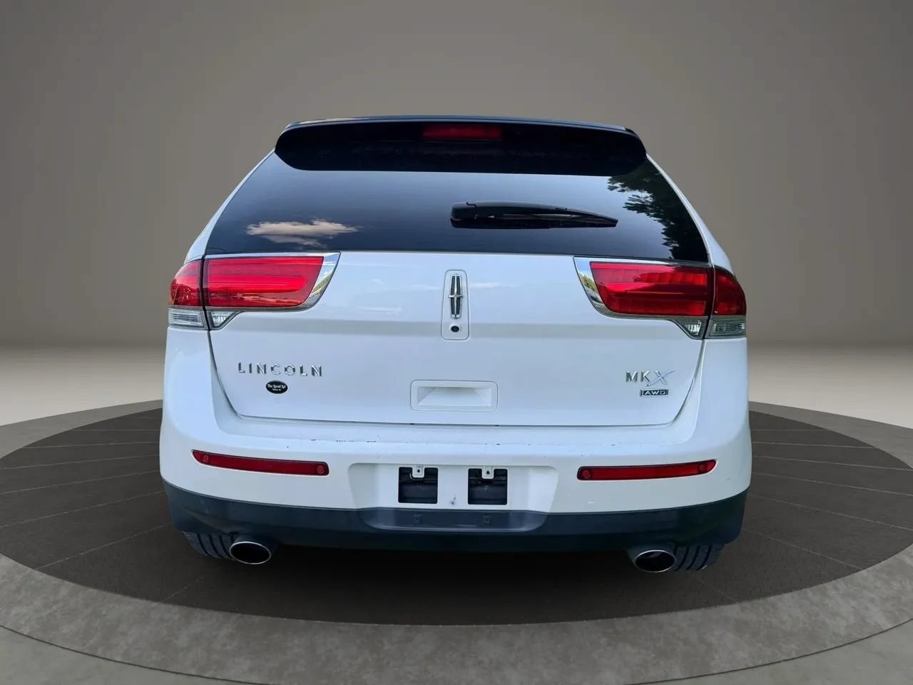 Used 2014 Lincoln MKX AWD w/ Equipment Group 101A image 4