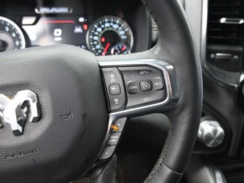 Used 2025 RAM 1500 Laramie image 22