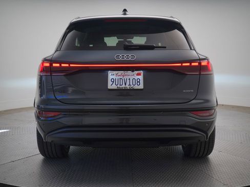 Used 2025 Audi Q6 e-tron Premium Plus w/ Premium Plus image 4