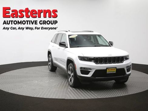 Used 2023 Jeep Grand Cherokee 4WD 4xe image 53