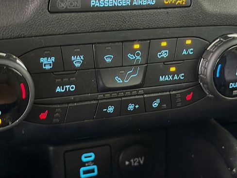 Used 2022 Ford Bronco Sport Outer Banks w/ Tech Package AWD/4WD image 24