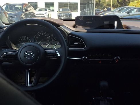 New 2025 MAZDA CX-30 AWD 2.5 S w/ Premium Package image 19