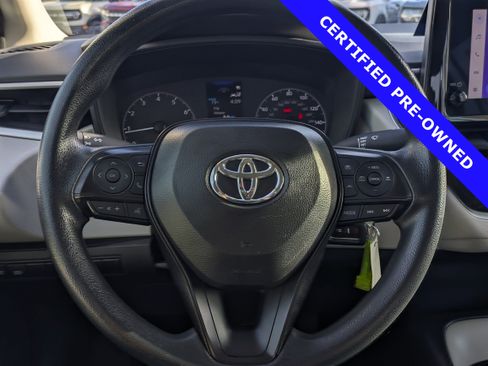 Used 2024 Toyota Corolla LE image 25