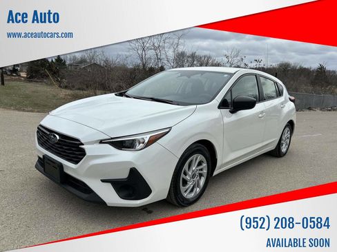 Used 2024 Subaru Impreza 2.0i image 1