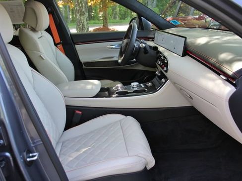 Used 2026 Genesis GV70 3.5T Sport Prestige AWD/4WD image 42