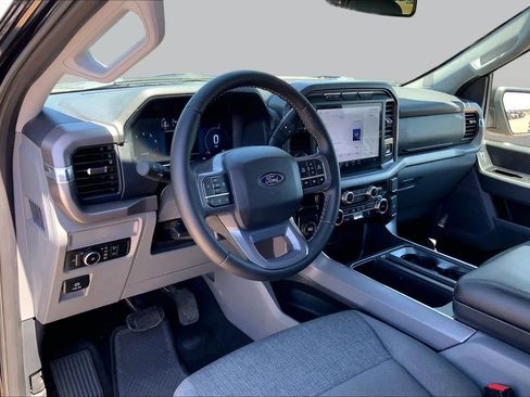 Used 2024 Ford F150 XLT w/ Mobile Office Package RWD image 18