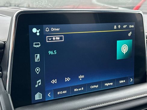 Used 2023 Chevrolet Suburban Premier image 20