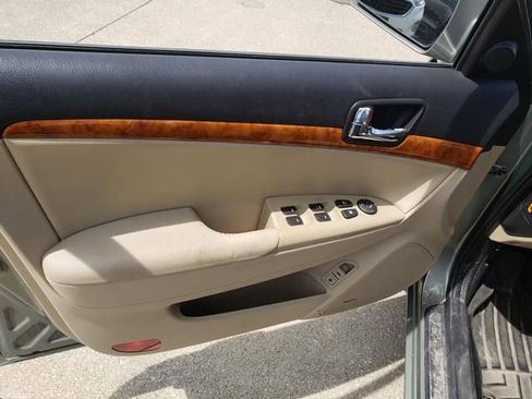 Used 2009 Hyundai Sonata Limited FWD image 11