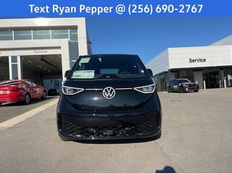 New 2025 Volkswagen ID. Buzz Pro S video 2