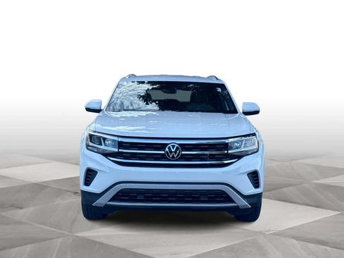 Used 2023 Volkswagen Atlas Cross Sport SE FWD image 3