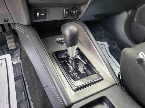 Used 2024 Mitsubishi Outlander Sport SE AWD/4WD image 20