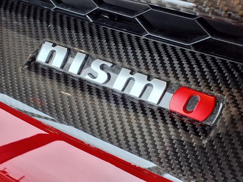 Used 2024 Nissan GT-R NISMO w/ Floor Mat Package AWD/4WD image 10