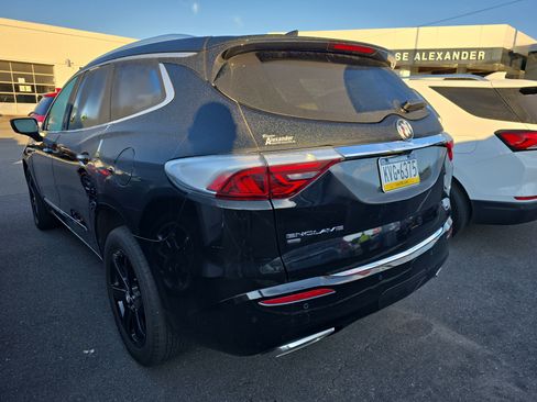 Used 2024 Buick Enclave Premium w/ Experience Buick Package AWD/4WD image 6