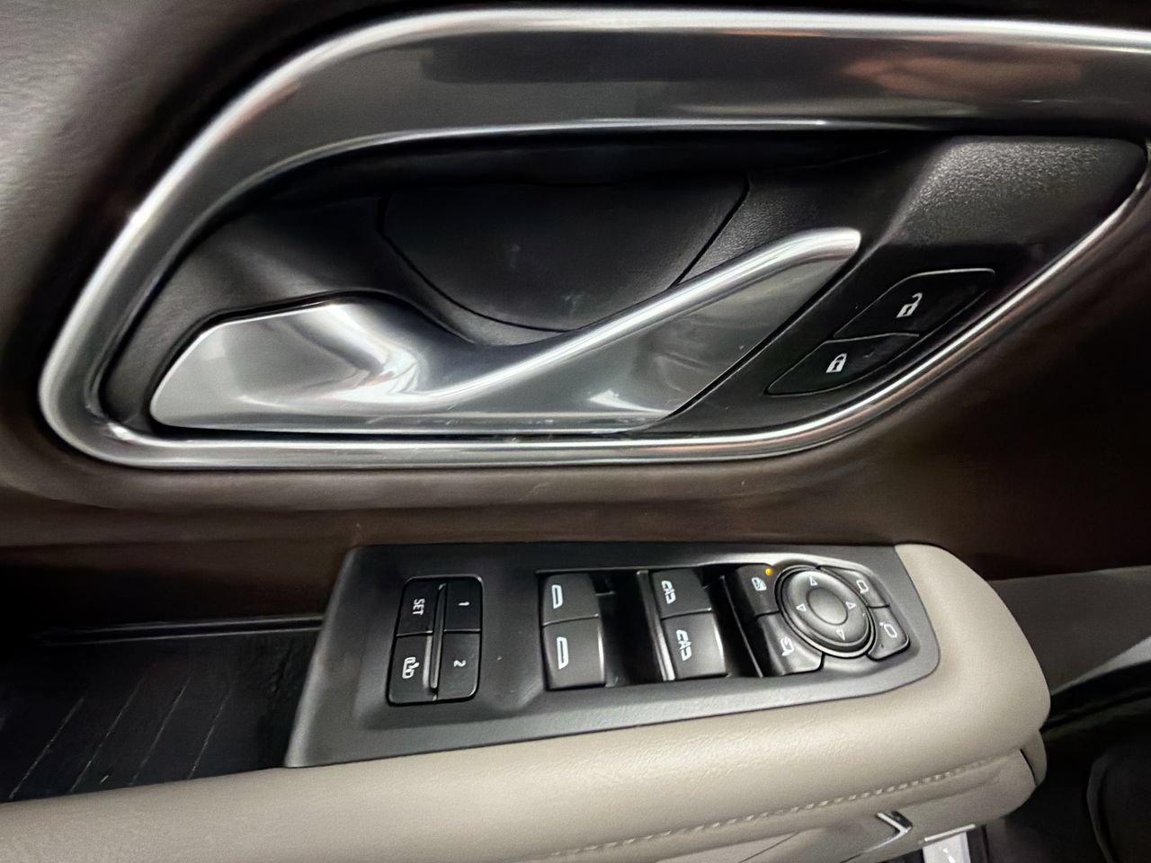 Certified 2023 Chevrolet Tahoe LT w/ LT Signature Package RWD image 23