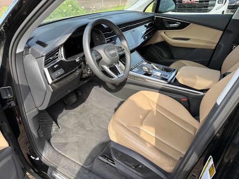 Used 2023 Audi Q7 3.0T Premium AWD/4WD image 4