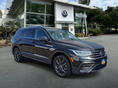 Certified 2024 Volkswagen Tiguan SE