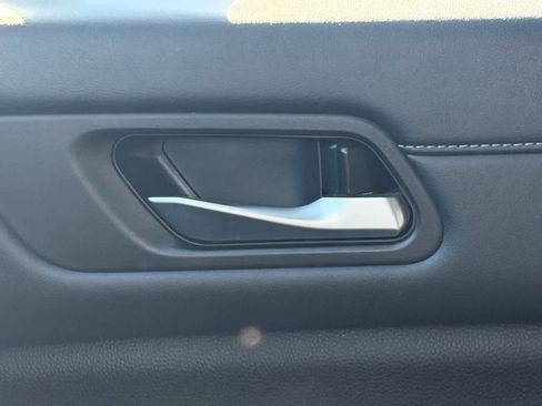 Certified 2024 Nissan Pathfinder SL image 13