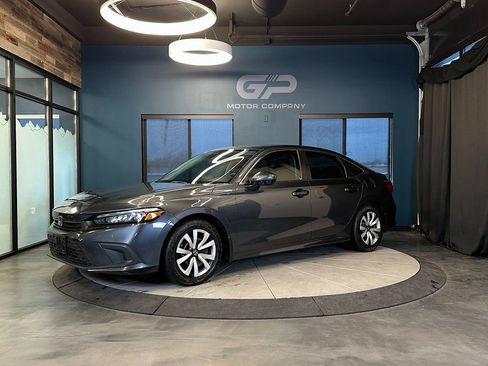 Used 2023 Honda Civic LX image 7