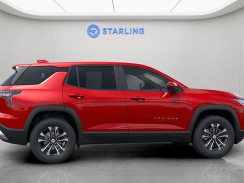 New 2026 Chevrolet Equinox LT w/ Safety and Technology Package FWD image 5