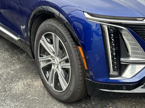 Used 2024 Cadillac Lyriq Luxury image 5