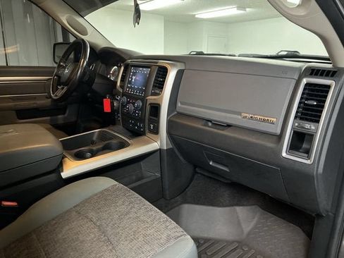 Used 2018 RAM 1500 Big Horn AWD/4WD image 28