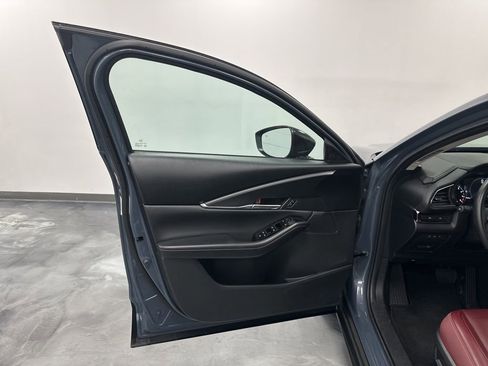 Certified 2025 MAZDA CX-30 AWD 2.5 S w/ Preferred Package image 11