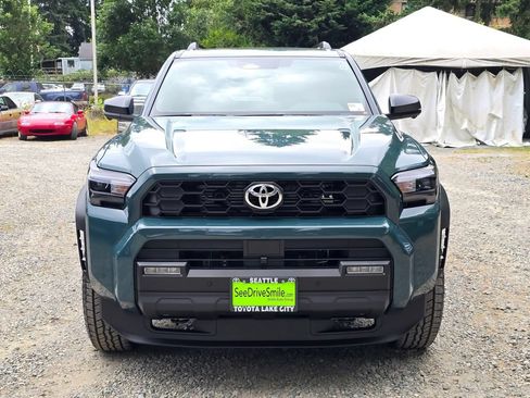 New 2026 Toyota 4Runner TRD Off-Road Premium AWD/4WD image 2