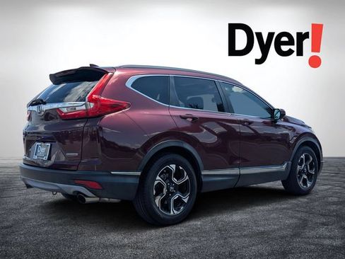 Used 2017 Honda CR-V Touring image 3